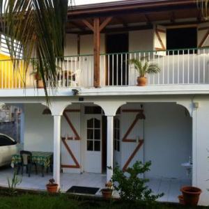 House with 2 bedrooms in Le Moule with enclosed garden and WiFi 2 km from the beach Guadeloupe