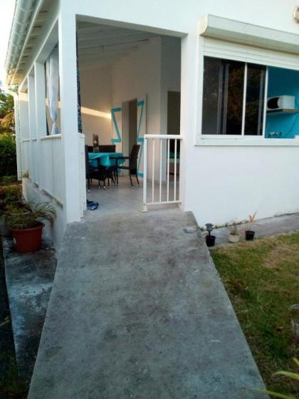 House with one bedroom in Lamentin with shared pool enclosed garden and WiFi - image 2