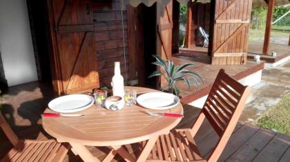 Bungalow with one bedroom in Capesterre Belle Eau with wonderful mountain view private pool enclosed garden 12 km from the beach - image 10