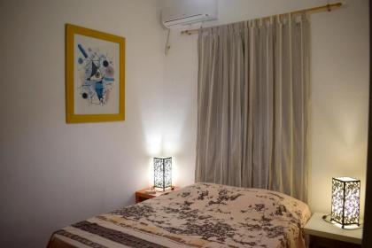House with one bedroom in Le Gosier with furnished terrace and WiFi 1 km from the beach - image 12