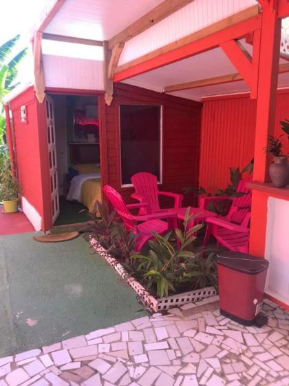 Bungalow with 3 bedrooms in TroisRivieres with wonderful mountain view private pool enclosed garden - image 13