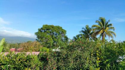 Apartment with one bedroom in Lamentin with wonderful mountain view furnished garden and WiFi - image 9