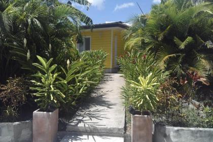 Kazavannah beautiful brand new bungalow Vieux Habitants Guadeloupe - image 7