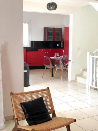 House with 3 bedrooms in Le Gosier with shared pool enclosed garden and WiFi 3 km from the beach - image 12