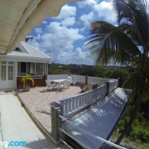 Studio in Le Gosier with furnished terrace and WiFi 3 km from the beach Guadeloupe 