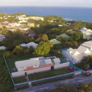 Maison d'une chambre a Le Gosier a 800 m de la plage avec vue sur la mer jardin clos et wifi