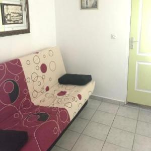 Apartment with 2 bedrooms in Le moule with enclosed garden and WiFi 300 m from the beach 