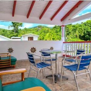 Maison de 2 chambres avec vue sur la mer terrasse amenagee et wifi a Vieux Habitants a 1 km de la plage