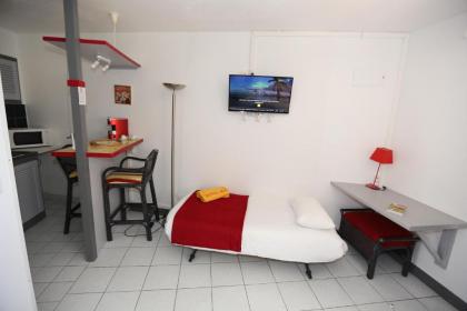 Hotel La Maison Creole - image 11