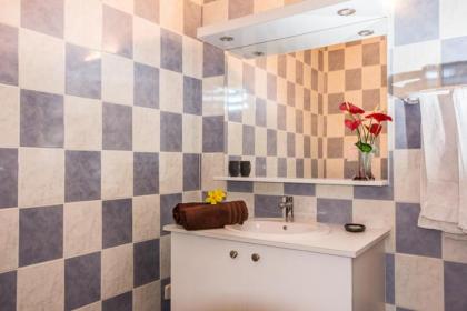 Habitation Cantamerle - image 8