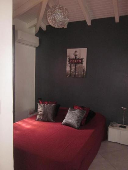 Villa Almeida à 500m de la plage - image 3