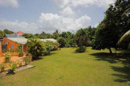 Au Domaine Des Bougainvilliers - image 2
