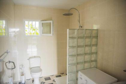 DADI'S LITTLE PARADIS - image 7