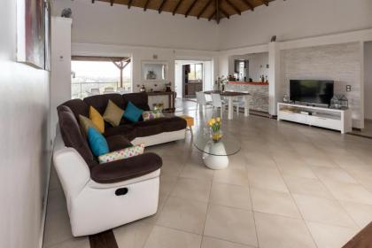 Superbe Villa Moderne de 320m2