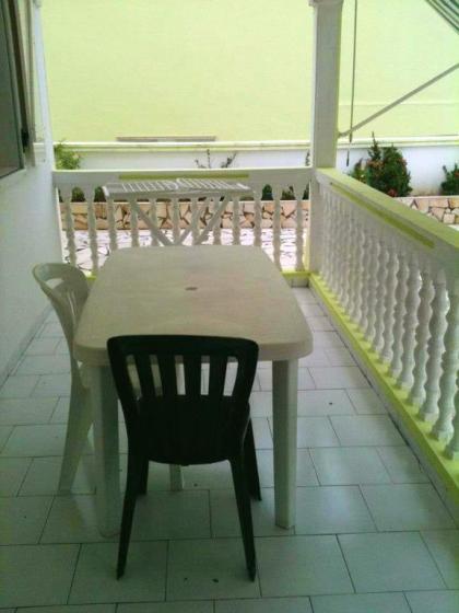 Appartement de 4 chambres avec piscine partagee jardin clos et wifi a Le Gosier a 5 km de la plage - image 15