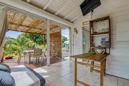 Bungalow d'une chambre avec piscine partagee jardin clos et wifi a Petit Bourg - image 5