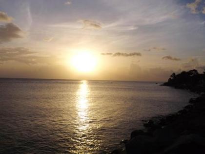 Studio avec vue sur la mer jardin clos et wifi a Marigot a 1 km de la plage - image 11