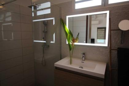 EDEN FOREST Villas - image 5