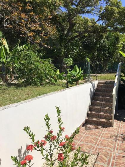 Maison d'une chambre avec jardin clos et wifi a Le Gosier - image 15