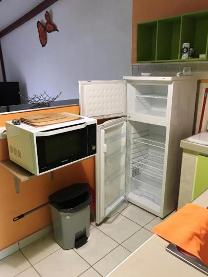 Maison d'une chambre avec jardin clos et wifi a Le Gosier - image 4