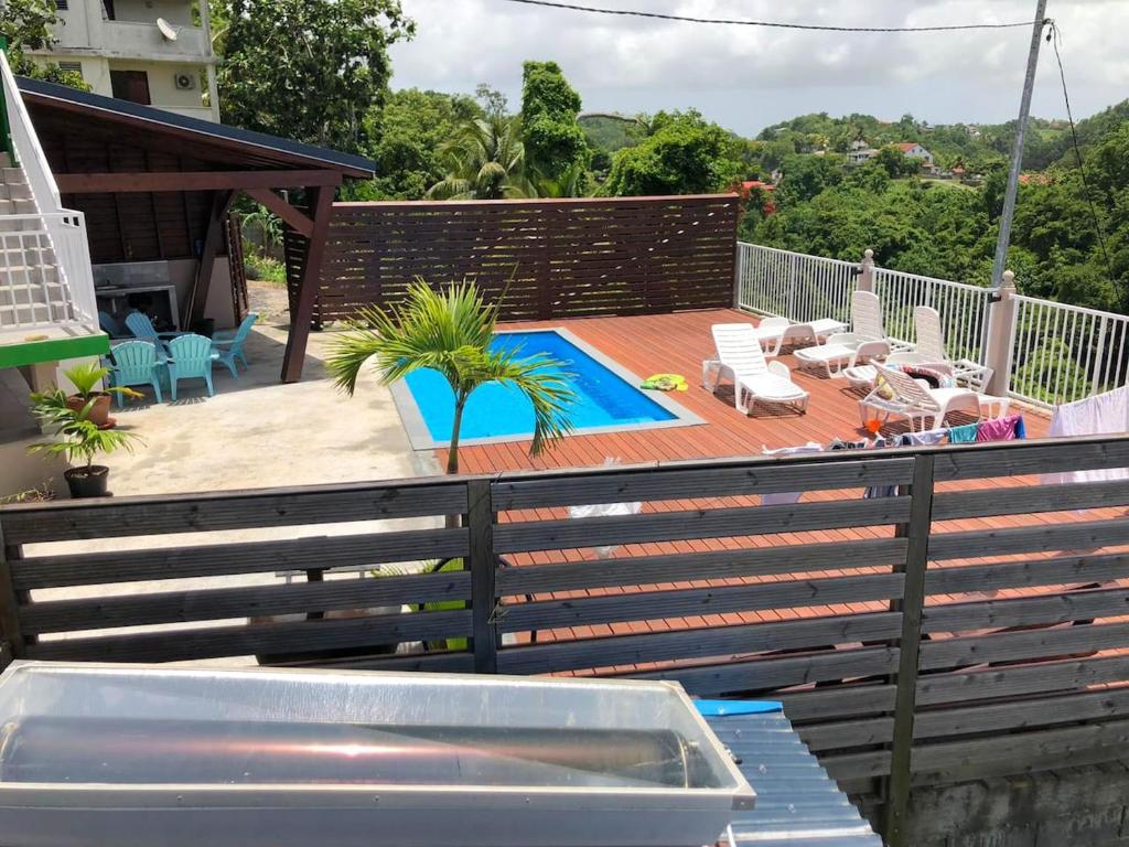 Villa de 3 chambres avec vue sur la mer piscine privee et terrasse amenagee a Le Gosier a 4 km de la plage - image 4