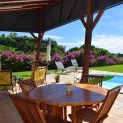 Villa d'une chambre avec piscine privee terrasse amenagee et wifi a Le Gosier a 1 km de la plage - image 2