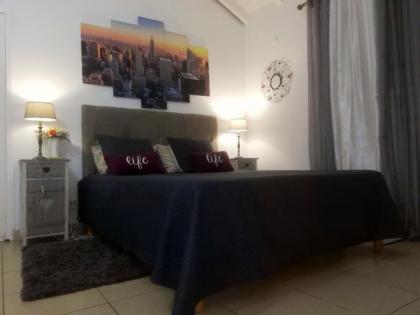 Maison de 4 chambres avec vue sur la mer jacuzzi et jardin clos a Sainte Rose a 5 km de la plage - image 26