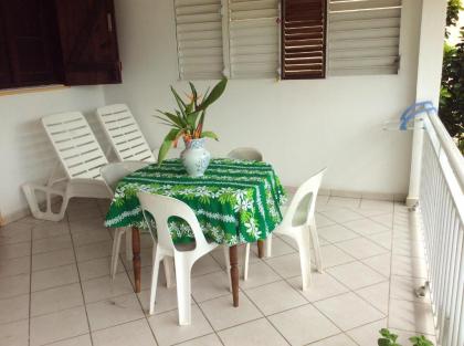 Appartement d'une chambre avec jardin clos et wifi a Petit Canal a 8 km de la plage - image 11