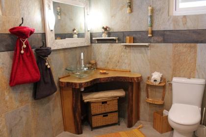 Kazavannah beautiful brand new bungalow Vieux Habitants Guadeloupe - image 6