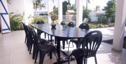 Villa de 5 chambres avec vue sur la mer piscine privee et jardin clos a Saint Francois - image 16