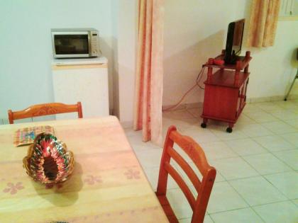 Studio avec jardin clos et wifi a Le Moule a 3 km de la plage - image 9