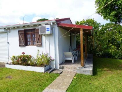 Studio avec jardin clos et wifi a Capesterre Belle Eau a 3 km de la plage - image 9