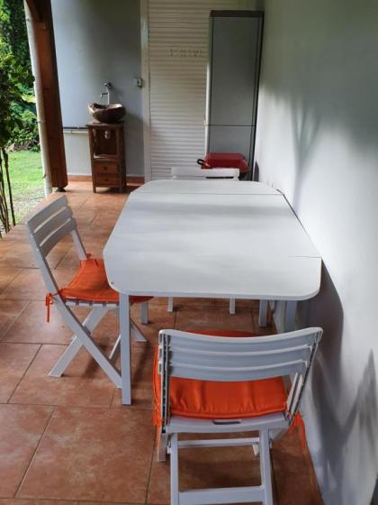 Gîtes Espace Quiétude Chalet ALPINIA Avec WIFI - image 3