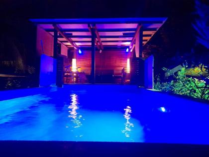 Appartement d'une chambre avec piscine partagee jacuzzi et jardin clos a Sainte Rose a 3 km de la plage - image 28
