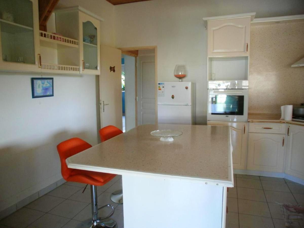 Maison d'une chambre avec jardin amenage et wifi a Petit Bourg - image 6