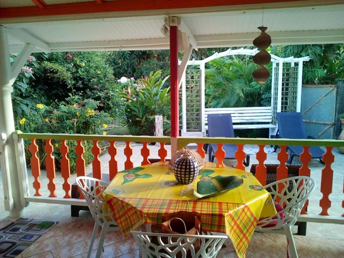 Villa d'une chambre avec piscine privee jardin clos et wifi a Trois Rivieres - image 2