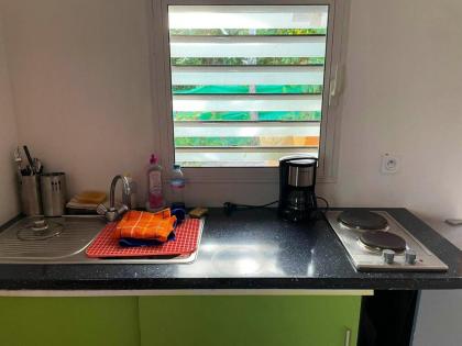 Bungalow d'une chambre avec jardin et wifi a Petit Bourg - image 18