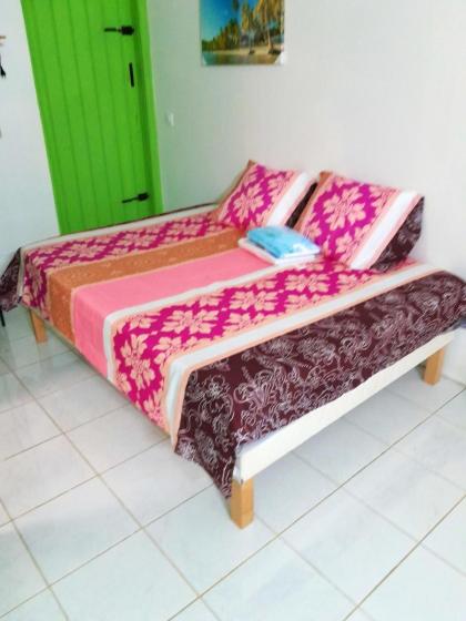 Bungalow d'une chambre avec jardin et wifi a Petit Bourg - image 2