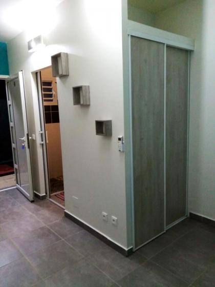 Studio avec terrasse et wifi a Canton des Abymes 3 a 2 km de la plage - image 21