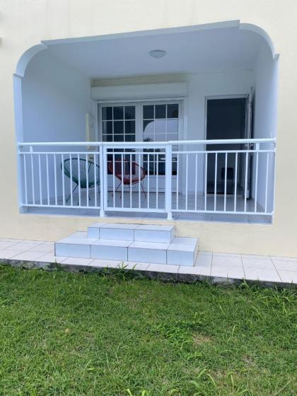 Appartement de 2 chambres avec jardin clos et wifi a Le Gosier a 5 km de la plage