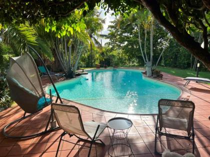 Villa de 3 chambres a Saint Francois a 500 m de la plage avec piscine privee jardin clos et wifi