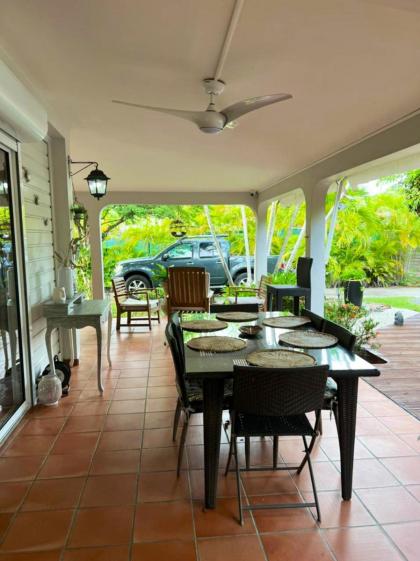 Villa de 3 chambres a Saint Francois a 500 m de la plage avec piscine privee jardin clos et wifi - image 21