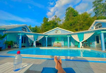 Room in Bungalow - Bed and breakfast Guadeloupe