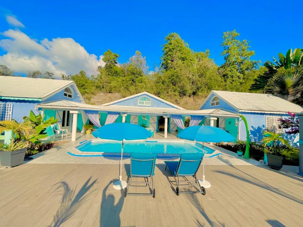 Room in Bungalow - Bed and breakfast Guadeloupe - image 7