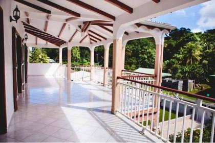 Appartement de 3 chambres avec jardin clos et wifi a Morne a l'Eau - image 10