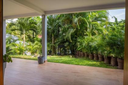 Le Flamboyant - Appt avec grande terrasse - image 12