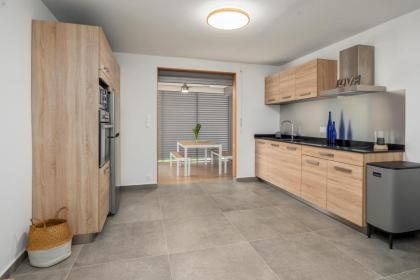 Le Flamboyant - Appt avec grande terrasse - image 3