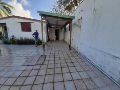 Maison de 2 chambres a Saint Francois a 100 m de la plage avec jardin clos et wifi - image 17