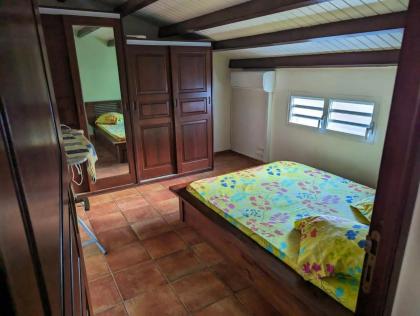 Appartement d'une chambre avec jardin clos et wifi a Le moule a 1 km de la plage - image 28